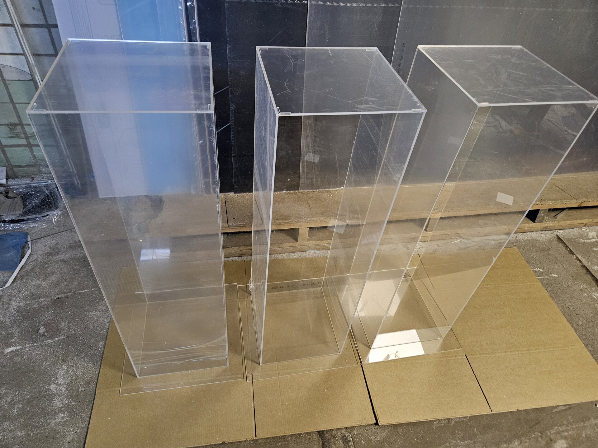 Прозрачные колонны для торжеств, свадеб и интерьеров. - фото pic_89dafee717c5907b592208163d6588e7_1920x9000_1.jpg