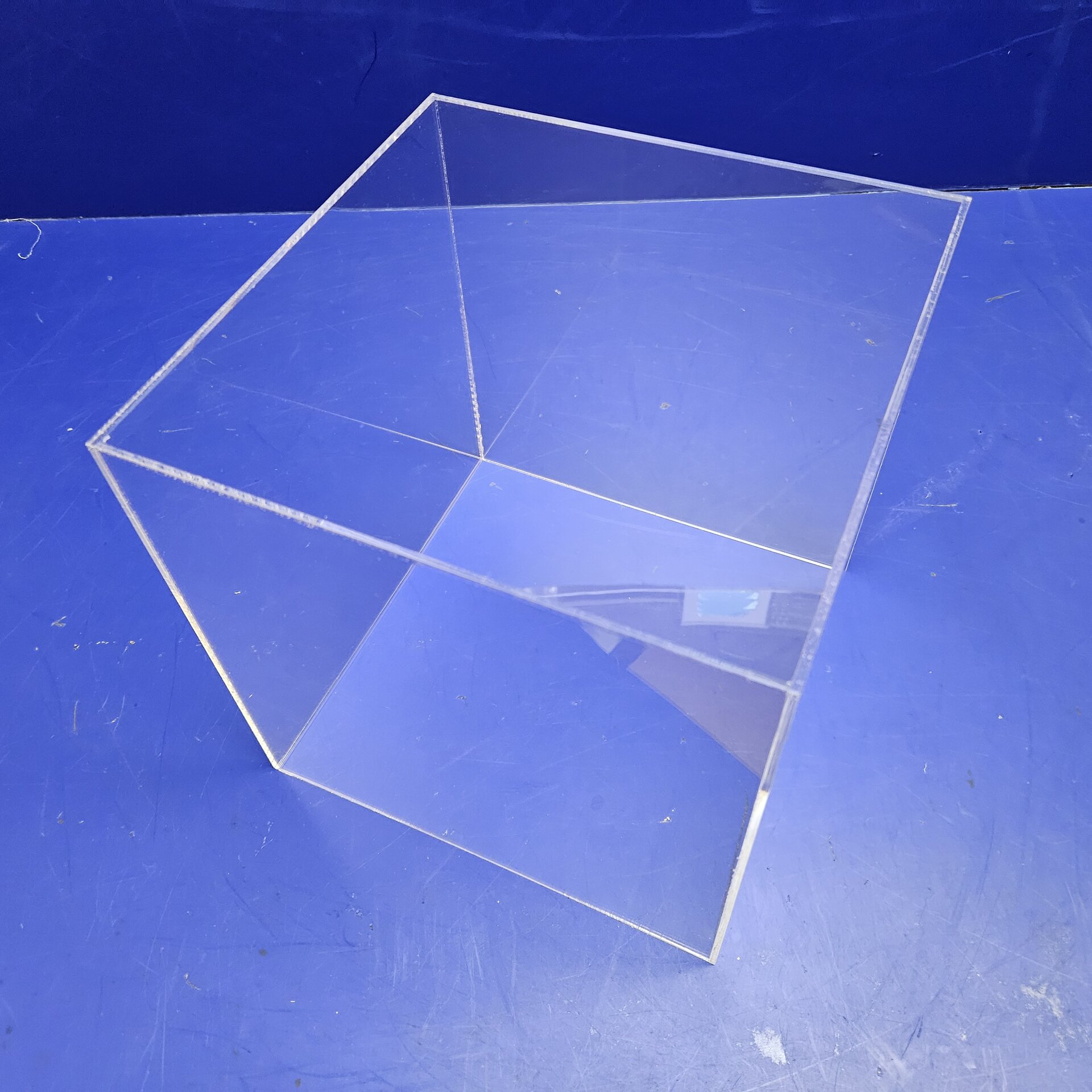 Производство футляров из оргстекла - фото pic_f3cf6c8f629f890a19fc1b4004986b43_1920x9000_1.jpg