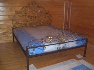 Кованая кровать КсК-70 "Мальдо"