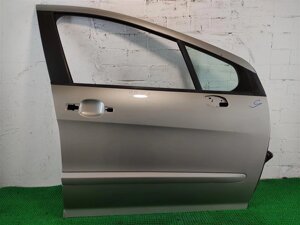 Дверь передняя правая для Peugeot 308 (4E) 9004CC