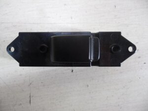 Кнопка стеклоподъемника для Mitsubishi Lancer 10 8608A066