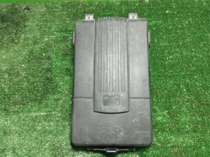 Крышка аккумулятора для Skoda Octavia 2 3C0915443A