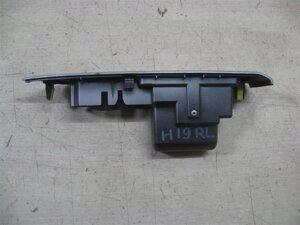 Накладка двери для Lexus RX300 (MCU35) 7428048120