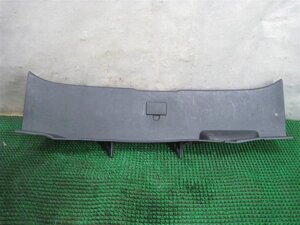Накладка проема багажника для Mazda 3 (BL) BBN96889XA02