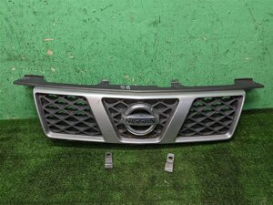 Решетка радиатора для Nissan X-Trail T30 62310EQ317