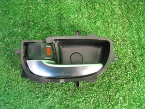 Ручка двери внутренняя левая для Toyota Yaris P13 6920602300C2