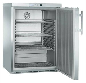 Холодильный шкаф т. м. Liebherr, модель FKUv 1660-24 001