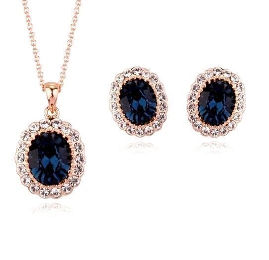 Комплект с кристаллами Swarovski "Герцогиня-Gold (Сапфир)": подвеска + серьги от компании Интернет-Магазин "Максимум" - фото 1
