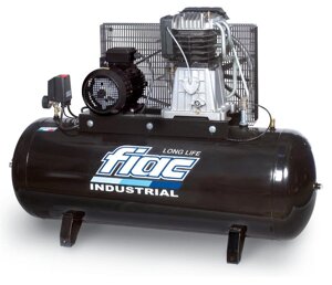 Поршневой компрессор FIAC LLD 200-4 F / 3 кВт 490 л/мин / ременной привод 380В / ресивер 200 л