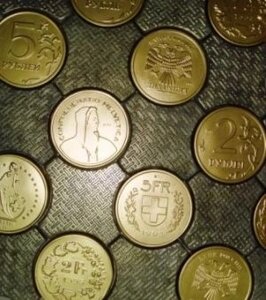 Монеты мира 250х250 ( в 1 кв. м. 12 монет и 6 соединений)
