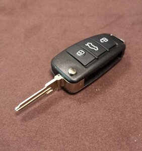 Чип ключ LADA выкидной (стиль Audi Lux)(а. в типа Калина, Приора, Шеви Нива, Датсун, Гранта )