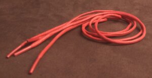 Шнурки круглые вощенные 3мм 70см красный
