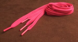 Шнурки плоские 8мм 120см неоново-розовый