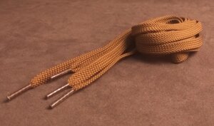 Шнурки плоские 8мм 120см светло-коричневый