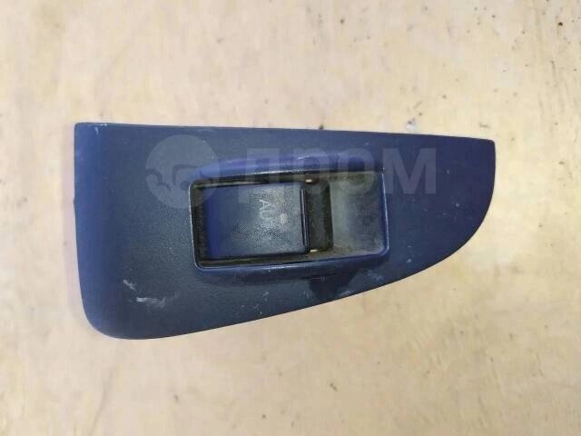 Кнопка стеклоподъёмника 7427205020 Toyota Avensis T250 Тойота Авенсис Т250 б/у ##от компании## РазборАавто66 - ##фото## 1