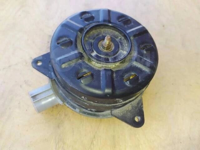 Моторчик вентилятора 163630H030 Toyota Avensis T250 Тойота Авенсис Т250 б/у ##от компании## РазборАавто66 - ##фото## 1