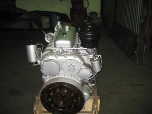 Двигатель дизельный ЯАЗ-204 с хранения