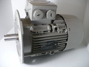 Электродвигатель Siemens 1LA7080-4AA1 (0,55кВт/1500)