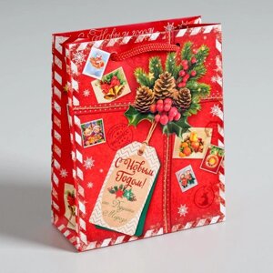 Пакет ламинированный вертикальный «Подарок от Деда Мороза», 12*15*11,5 см