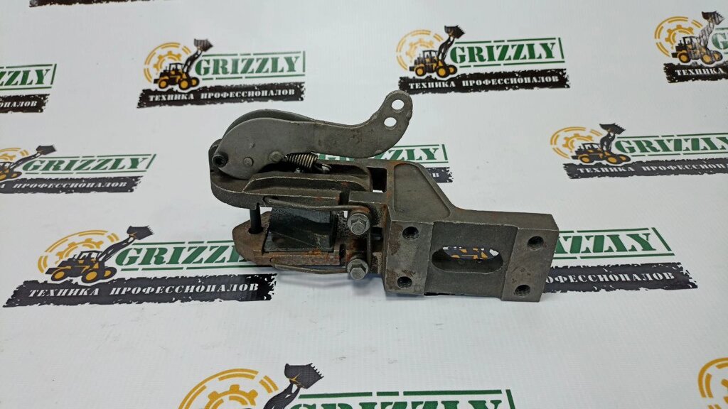 Колодка ручного тормоза (левая) в сборе от компании GRIZZLY PARTS - фото 1