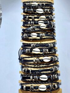 Набор браслетов фенечек многослойных с ракушками