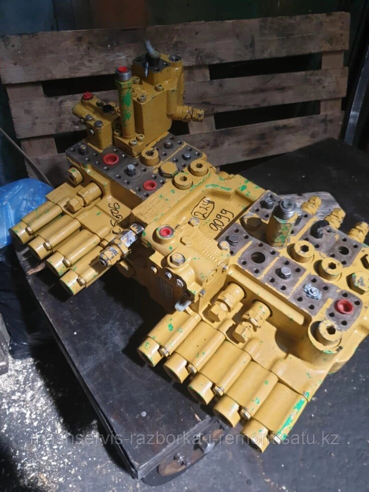 Гидрораспределитель CAT 325 L №114-1085 ##от компании## МашСервис - ##фото## 1