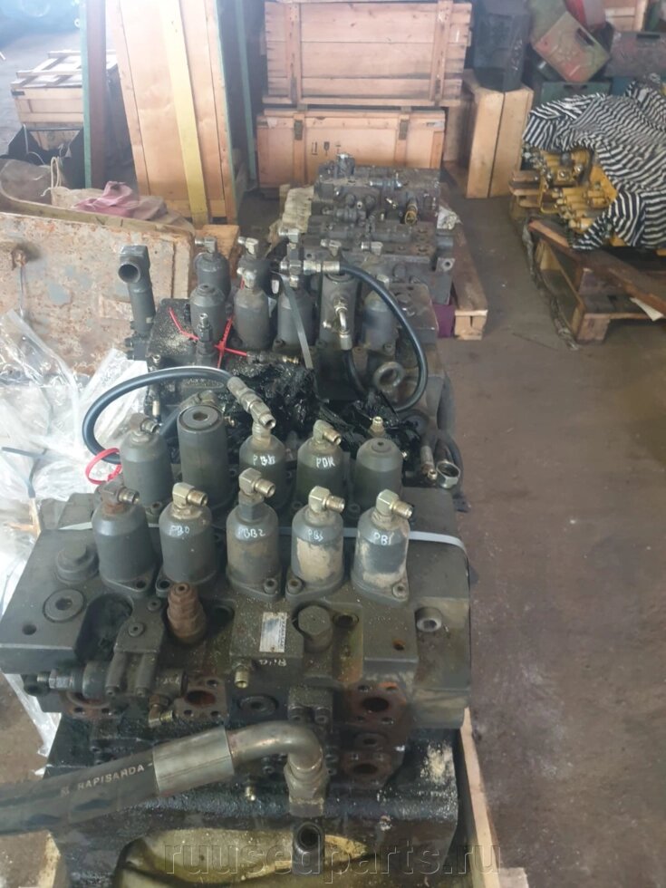 Гидрораспределитель Вольво Volvo EC 360, EC380, EC330 voe14557520, 14667843, 14670038 от компании ГК "МашСервис" Запчасти и Ремонт спецтехники - фото 1