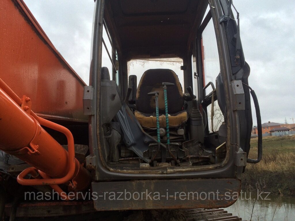 Кабина Hitachi бу, кабина бу хитачи 220, 200, 210, 160, 330 от компании ГК "МашСервис" Запчасти и Ремонт спецтехники - фото 1