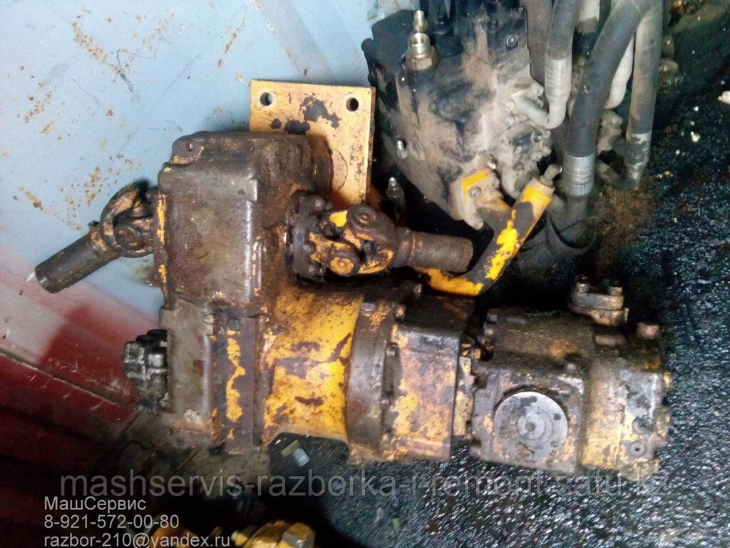 Редуктор хода БУ экскаватора Liebherr 902 900 от компании ГК "МашСервис" Запчасти и Ремонт спецтехники - фото 1