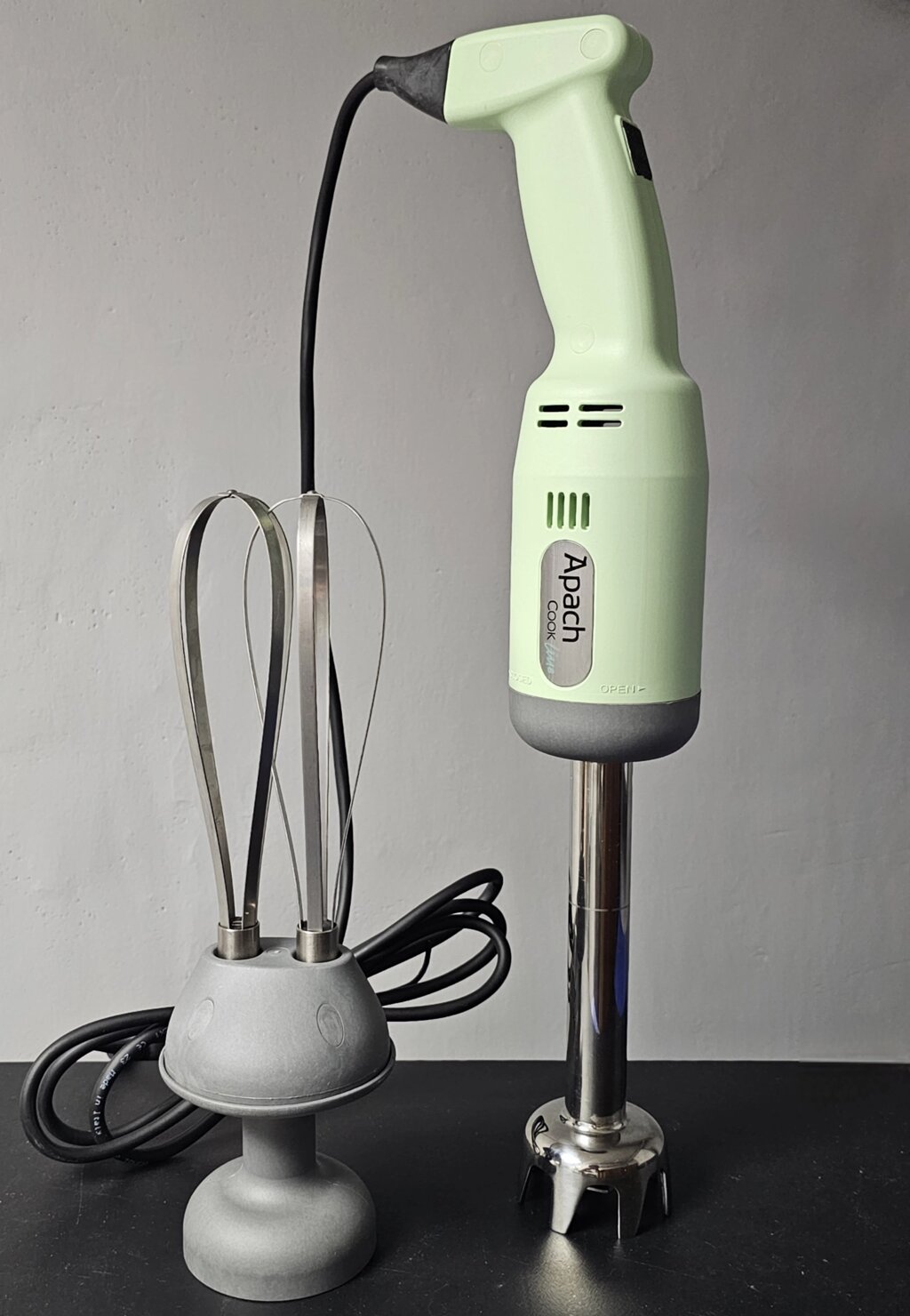 Ручной миксер APACH Cook Line AHM250V200C PLUS от компании ООО «Упаковка» - фото 1