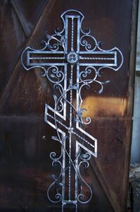 Кованый крест на могилу "Ампир"