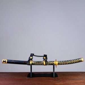 Сувенирное оружие "Катана Хикэру" 78 см, чёрная с золотом, на подставке