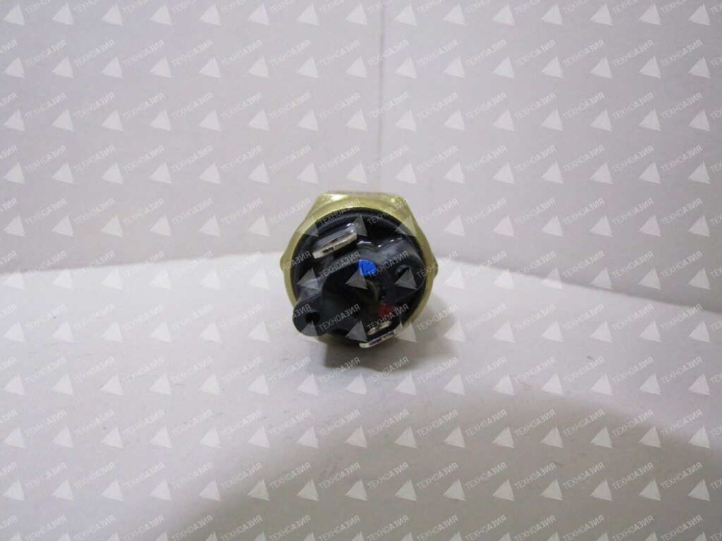 Датчик давления масла PS31 268077 (9 Бар) АКПП XCMG ZL50G GEMS от компании ООО «ЦЕНТР ГРУПП» - фото 1