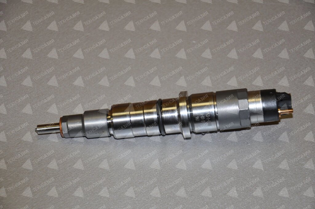Форсунка Евро-3 (BOSCH) двигателя 0445120122/4942359 Cummins ISL/QSL9/QSC/ISC/6c8.3/C8.3Q, DONGFENG (ОРИГИНАЛ) от компании ООО «ЦЕНТР ГРУПП» - фото 1