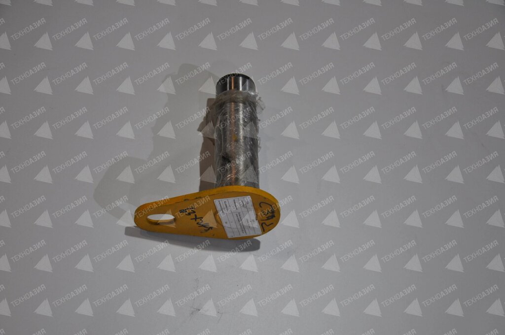 Палец сочленения стрела-рама 11D0084/ZL30.8.6 (63*245, ухо) LIUGONG CLG835 от компании ООО «ЦЕНТР ГРУПП» - фото 1
