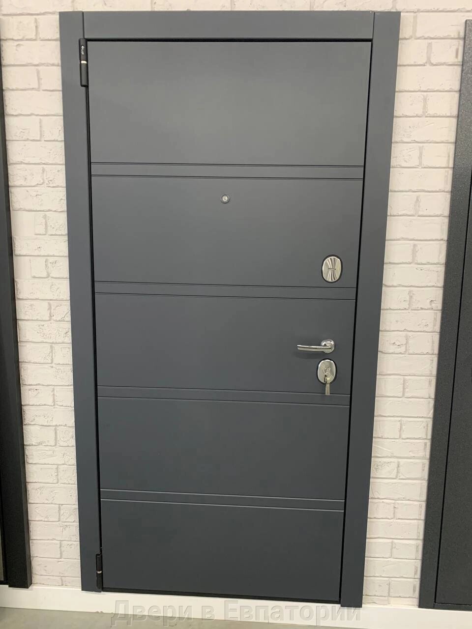 Входная дверь 9см ПОРТА Porta R-3 8 панель МДФ линии/K42 Graphite Pro/Nardo Grey серая панель КЛАССИКА ЭВЕР от компании Двери в Евпатории - фото 1