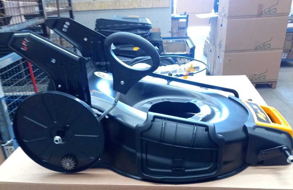 Корпус газонокосилки megalux 5320mttp 5323mttp mega rd601056052 aa mega rd601056-052 aa дека газонокосилки megalux от компании ООО ГенХольм - фото 1