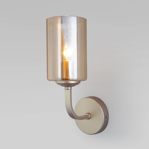 Настенный светильник со стеклянным плафоном 60138/1 перламутровое золото
