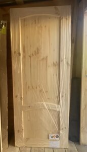 Межкомнатная дверь деревянная из массива сосны филенчатая 800*2000