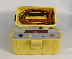 Измерители сопротивления электроизоляции (мегаомметры) Контрольно-Измерительные Приборы Е6-42 Мегаомметр с интерфейсом