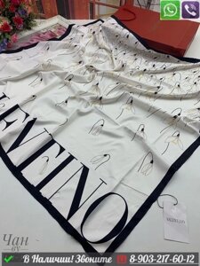 Платок Valentino шелковый с цветами Коричневый
