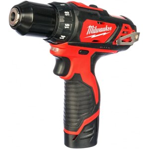 Аккумуляторная дрель-шуруповерт Milwaukee M12BDD-202С