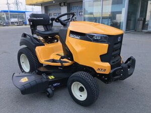 Садовый трактор Cub Cadet XT3 QS137