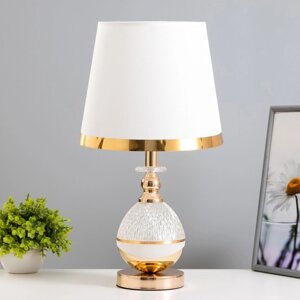 Настольная лампа "Гаура" Е27 40Вт бело-золотой 25х25х45,5 см RISALUX