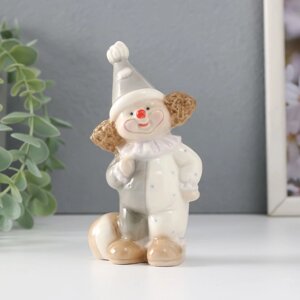 Сувенир керамика "Маленький клоун в колпаке, с мячом" 6х4х12 см
