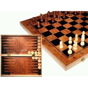 Игра "3 в 1"Материал: дерево. В комплекте игры: нарды, шахматы, шашки. Размер доски в разложенном виде 40 см х 40 см. S4034