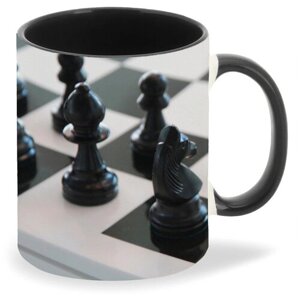 Кружка черная CoolPodarok Шахматы Шахматная доска Черные фигуры