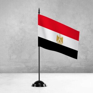 Настольный флаг Египта на пластиковой черной подставке