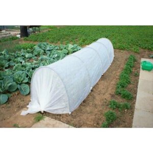 Парник для огорода садовый на 4.5 метра "Дачник", 5 пластиковых дуг по 2.5 м + спанбонд 42 г/м2