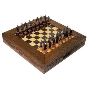 Шахматы исторические эксклюзивные "Великая Отечественная Война" с покрашенными фигурами из цинкового сплава